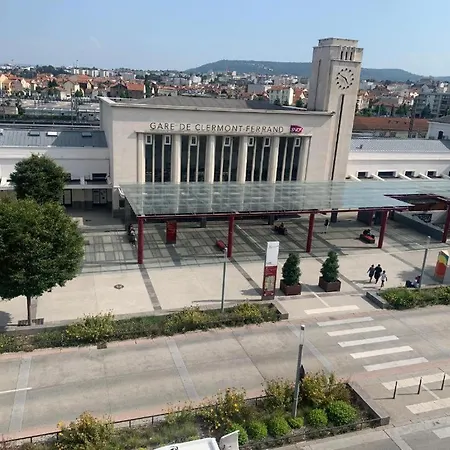 Le Petit Terminus - Gare Sncf Clermont-Ferrand